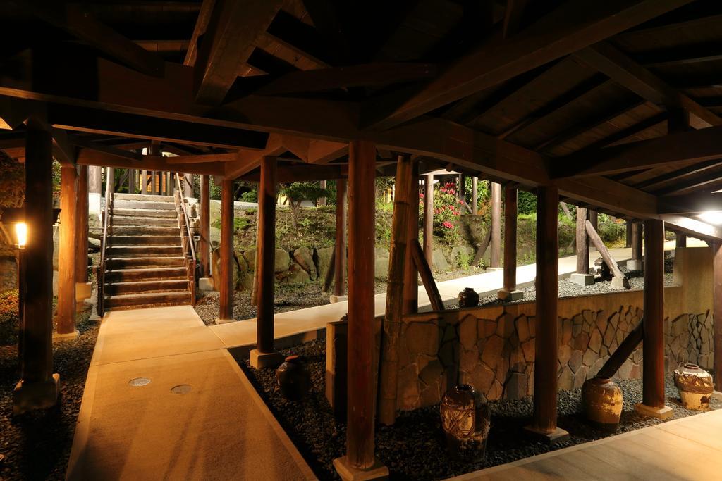 Tawarayama Onsen Ryokan Minawa Minamiaso Dış mekan fotoğraf